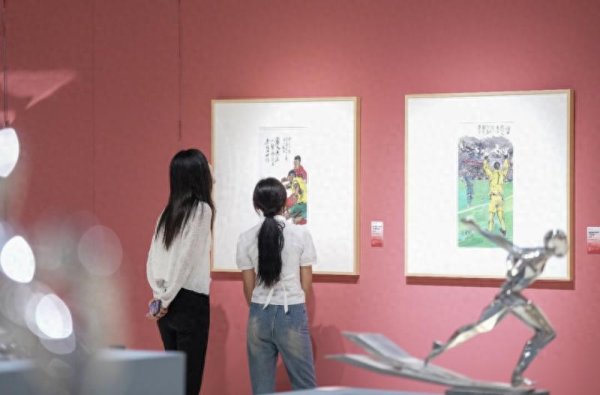 应牛配 118件艺术名作汇聚 “全国体育美术作品展”开幕